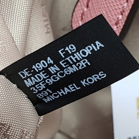 Michael Kors Ciara Medium Satchel Crossbody Pink - Picture 4 of 6